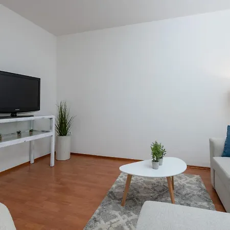 4 Bedroom In Appartement *