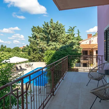 公寓 4 Bedroom In
