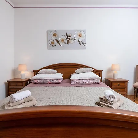 4 Bedroom In 公寓