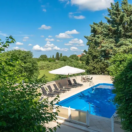 4 Bedroom In Krnica